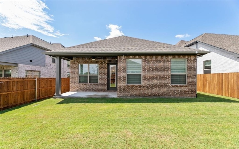 3510 Riley Street, Fate, TX 75087, 3 Habitaciones Habitaciones , ,2 BañosBaños,Residential,En Venta,3510 Riley Street,20939114