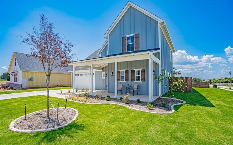 1508 Great Bend Drive, Granbury, TX 76048, 4 Bedrooms Bedrooms, ,3 BathroomsBathrooms,Residential,For Sale,1508 Great Bend Drive,20939143