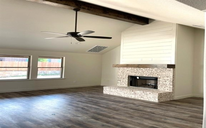 1004 Gannon Valley Trail, Weatherford, TX 76087, 5 Bedrooms Bedrooms, ,5 BathroomsBathrooms,Residential Lease,For Rent,1004 Gannon Valley Trail,20939156