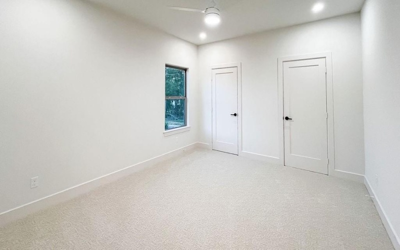1596 Maple, Tyler, TX 75703, 5 Bedrooms Bedrooms, ,5 BathroomsBathrooms,Residential,For Sale,1596 Maple,20939182