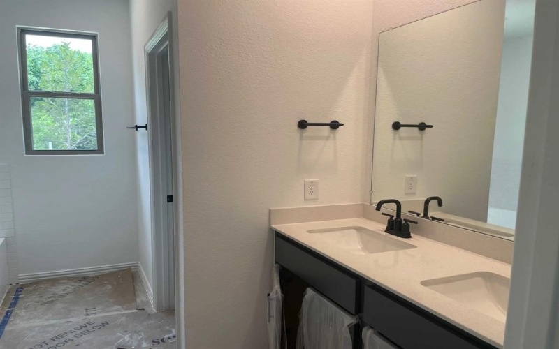 2005 Redtail Drive, Melissa, TX 75454, 4 Bedrooms Bedrooms, ,3 BathroomsBathrooms,Residential,For Sale,2005 Redtail Drive,20939314