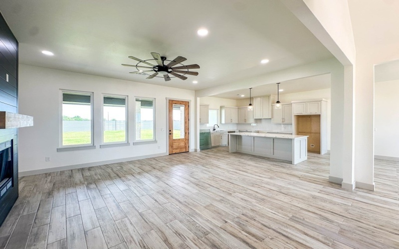 218 PR 302C, Seminole, TX 79360, 4 Bedrooms Bedrooms, ,2 BathroomsBathrooms,Residential,For Sale,218 PR 302C,160212