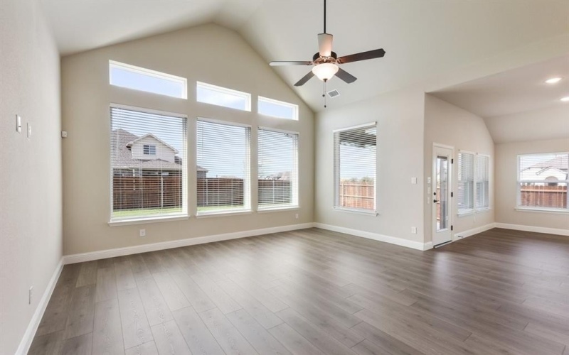 1855 Silver Birch Road, Waxahachie, TX 75165, 3 Bedrooms Bedrooms, ,2 BathroomsBathrooms,Residential,For Sale,1855 Silver Birch Road,20939418