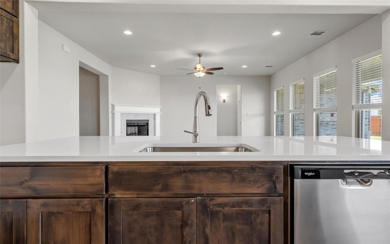 507 Broken Spoke Trail, Waco, TX 76657, 3 Habitaciones Habitaciones , ,2 BañosBaños,Residential,En Venta,507 Broken Spoke Trail,225682