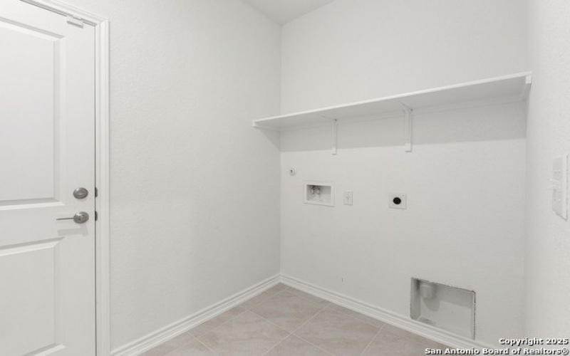13210 CLUB HOUSE BLVD., San Antonio, TX 78221, 3 Habitaciones Habitaciones , ,2 BañosBaños,Residential,En Venta,13210 CLUB HOUSE BLVD.,1849360