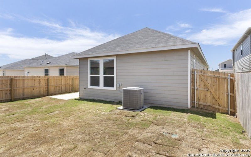 13210 CLUB HOUSE BLVD., San Antonio, TX 78221, 3 Habitaciones Habitaciones , ,2 BañosBaños,Residential,En Venta,13210 CLUB HOUSE BLVD.,1849360