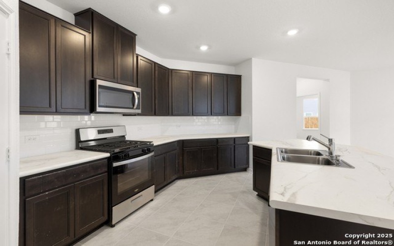13210 CLUB HOUSE BLVD., San Antonio, TX 78221, 3 Habitaciones Habitaciones , ,2 BañosBaños,Residential,En Venta,13210 CLUB HOUSE BLVD.,1849360