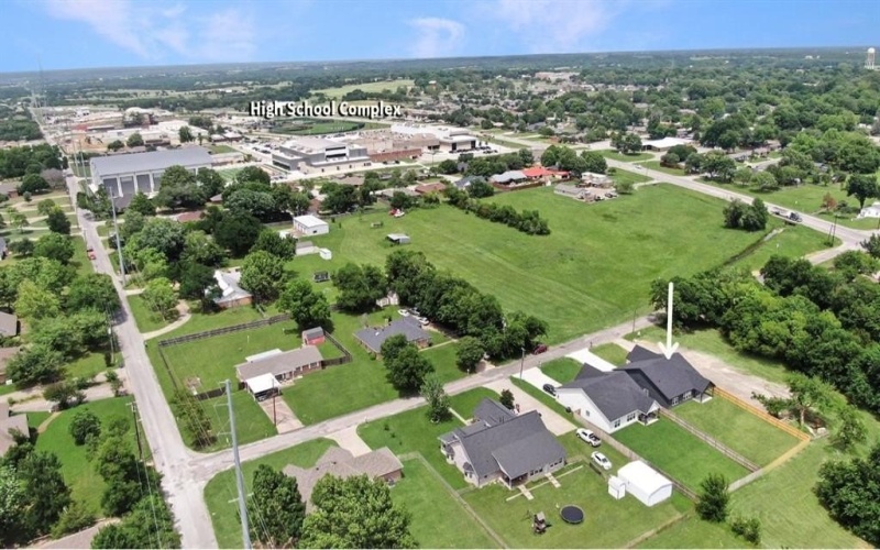 909 Maple Street, Farmersville, TX 75442, 3 Habitaciones Habitaciones , ,2 BañosBaños,Residential,En Venta,909 Maple Street,20939722