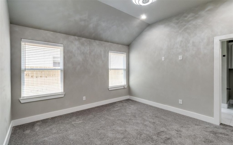 3235 Pine Street, Dallas, TX 75215, 4 Habitaciones Habitaciones , ,2 BañosBaños,Residential,En Venta,3235 Pine Street,20939735