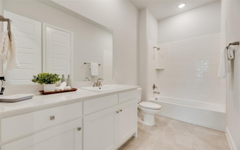 7112 Manhattan Drive, Rowlett, TX 75088, 4 Bedrooms Bedrooms, ,3 BathroomsBathrooms,Residential,For Sale,7112 Manhattan Drive,20939791