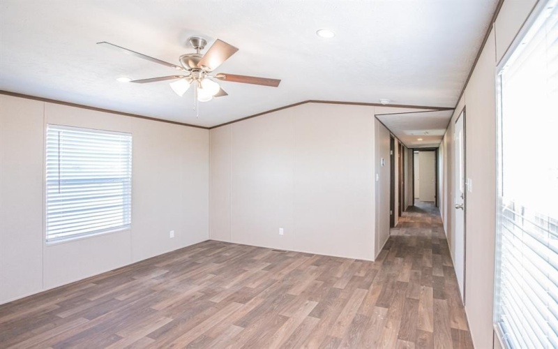 136 El Dorado Street, Decatur, TX 76234, 4 Bedrooms Bedrooms, ,2 BathroomsBathrooms,Residential,For Sale,136 El Dorado Street,20939797
