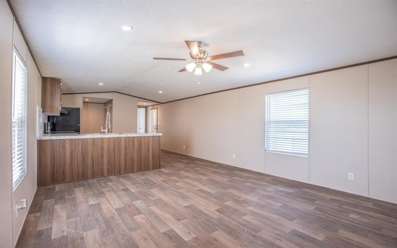 136 El Dorado Street, Decatur, TX 76234, 4 Bedrooms Bedrooms, ,2 BathroomsBathrooms,Residential,For Sale,136 El Dorado Street,20939797
