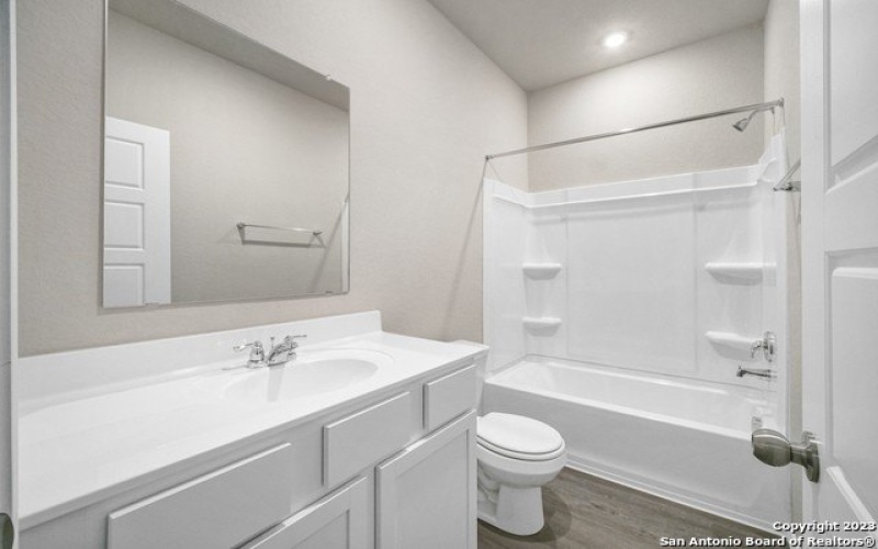 725 Canyon View, Seguin, TX 78155, 4 Bedrooms Bedrooms, ,2 BathroomsBathrooms,Residential,For Sale,725 Canyon View,1841657