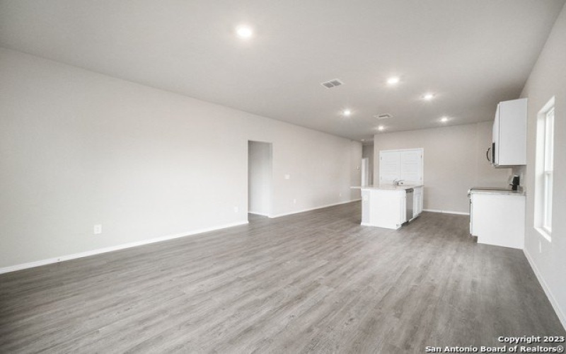 725 Canyon View, Seguin, TX 78155, 4 Bedrooms Bedrooms, ,2 BathroomsBathrooms,Residential,For Sale,725 Canyon View,1841657