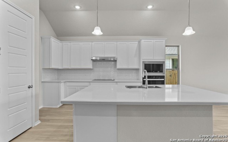 1024 Windflower, New Braunfels, TX 78130, 3 Habitaciones Habitaciones , ,2 BañosBaños,Residential,En Venta,1024 Windflower,1821596