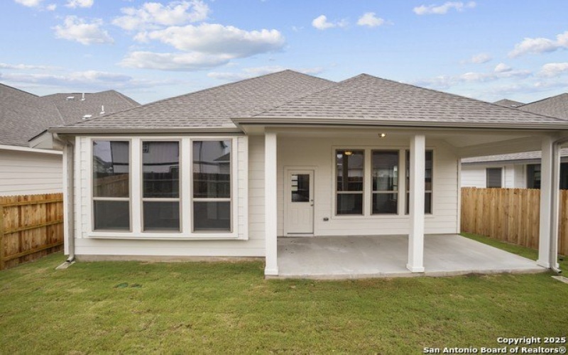 1024 Windflower, New Braunfels, TX 78130, 3 Habitaciones Habitaciones , ,2 BañosBaños,Residential,En Venta,1024 Windflower,1821596