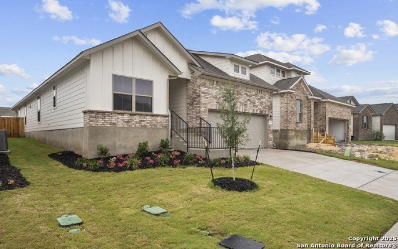 1024 Windflower, New Braunfels, TX 78130, 3 Habitaciones Habitaciones , ,2 BañosBaños,Residential,En Venta,1024 Windflower,1821596