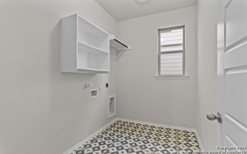1024 Windflower, New Braunfels, TX 78130, 3 Habitaciones Habitaciones , ,2 BañosBaños,Residential,En Venta,1024 Windflower,1821596