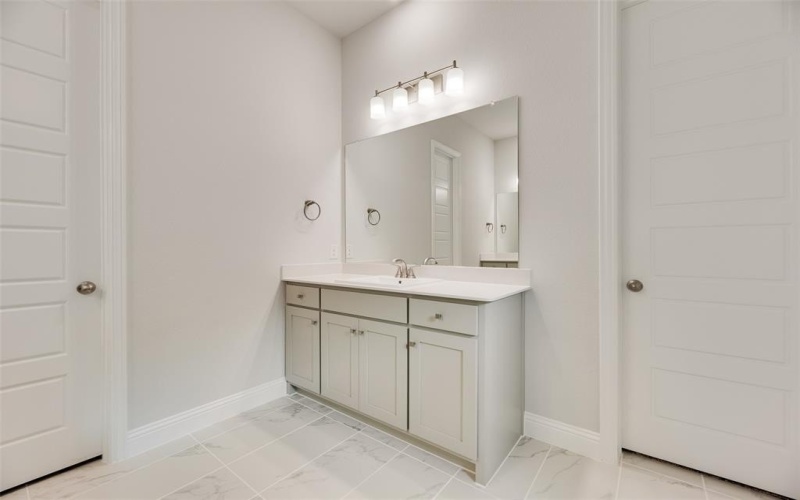 7113 El Matador Drive, Rowlett, TX 75088, 5 Bedrooms Bedrooms, ,5 BathroomsBathrooms,Residential,For Sale,7113 El Matador Drive,20939880
