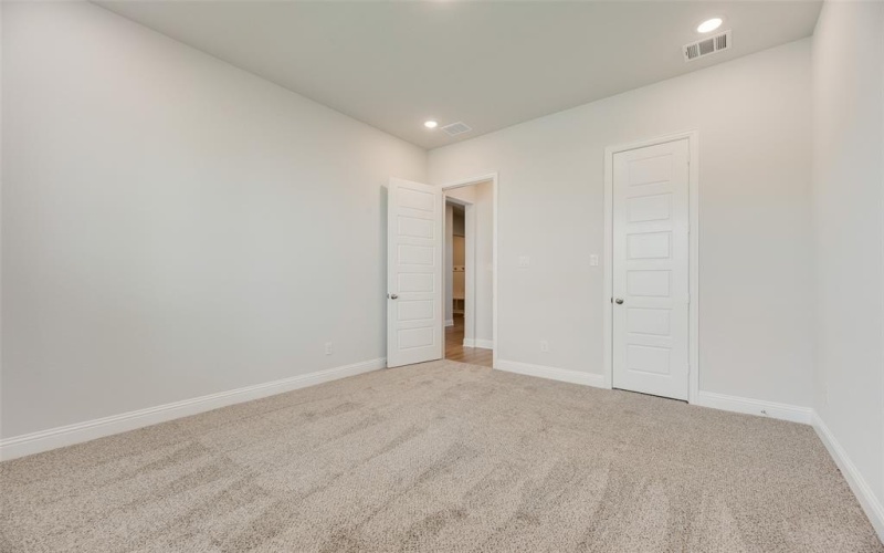 7113 El Matador Drive, Rowlett, TX 75088, 5 Bedrooms Bedrooms, ,5 BathroomsBathrooms,Residential,For Sale,7113 El Matador Drive,20939880