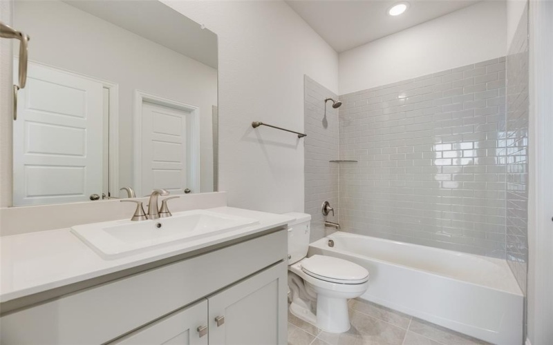 7113 El Matador Drive, Rowlett, TX 75088, 5 Bedrooms Bedrooms, ,5 BathroomsBathrooms,Residential,For Sale,7113 El Matador Drive,20939880