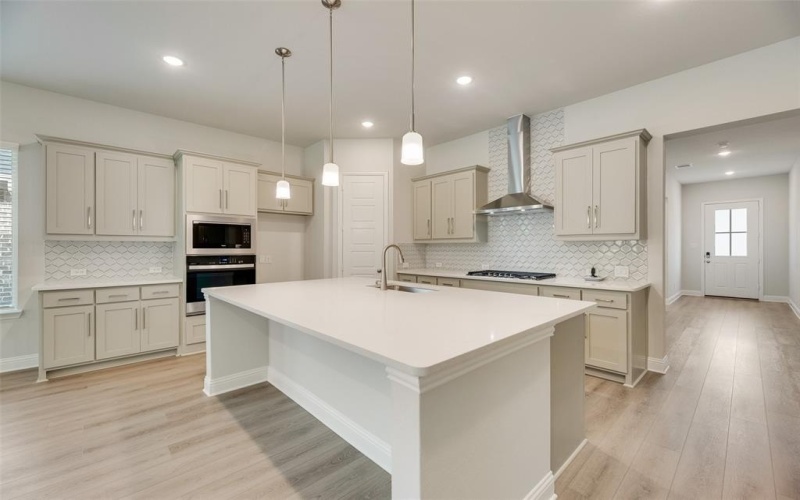 7113 El Matador Drive, Rowlett, TX 75088, 5 Bedrooms Bedrooms, ,5 BathroomsBathrooms,Residential,For Sale,7113 El Matador Drive,20939880