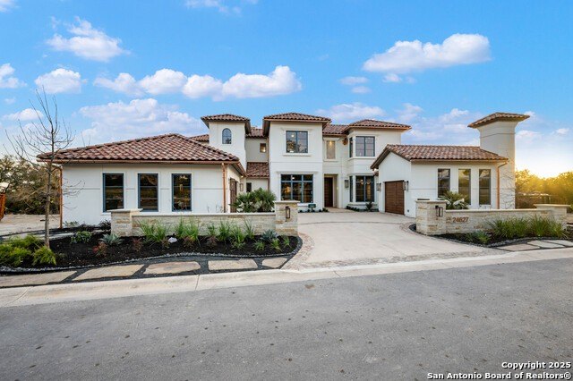 24627 Cliff Line, San Antonio, TX 78257, 4 Bedrooms Bedrooms, ,5 BathroomsBathrooms,Residential,For Sale,24627 Cliff Line,1834818