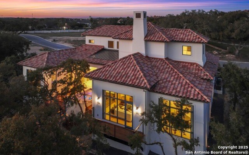 24627 Cliff Line, San Antonio, TX 78257, 4 Bedrooms Bedrooms, ,5 BathroomsBathrooms,Residential,For Sale,24627 Cliff Line,1834818