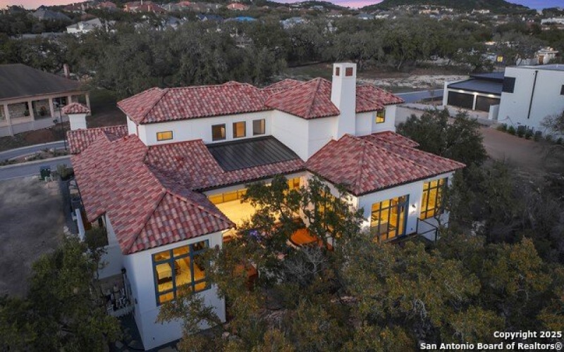 24627 Cliff Line, San Antonio, TX 78257, 4 Bedrooms Bedrooms, ,5 BathroomsBathrooms,Residential,For Sale,24627 Cliff Line,1834818