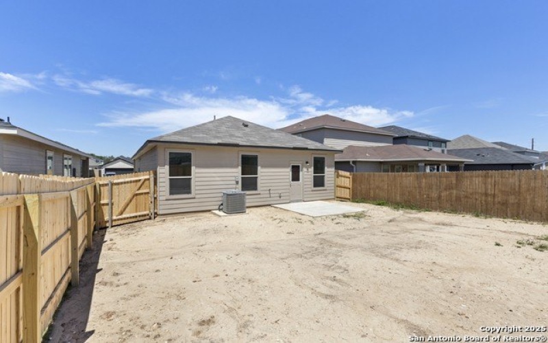 13215 Club House Blvd, San Antonio, TX 78221, 3 Habitaciones Habitaciones , ,2 BañosBaños,Residential,En Venta,13215 Club House Blvd,1843728