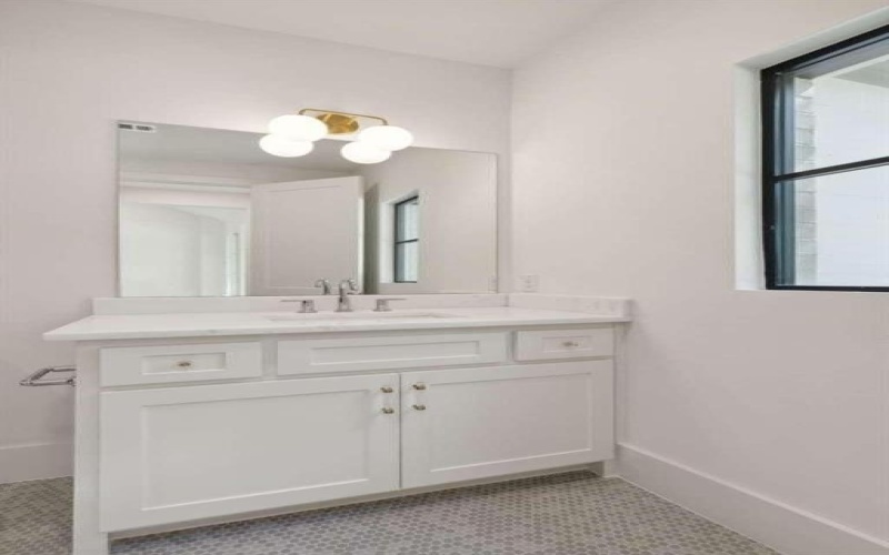 3851 Davila Drive, Dallas, TX 75220, 5 Habitaciones Habitaciones , ,5 BañosBaños,Residential,En Venta,3851 Davila Drive,20937383