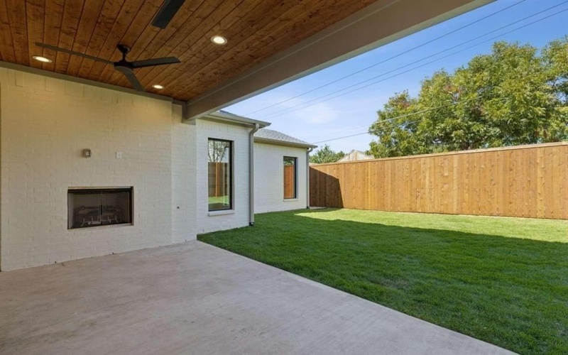 3851 Davila Drive, Dallas, TX 75220, 5 Habitaciones Habitaciones , ,5 BañosBaños,Residential,En Venta,3851 Davila Drive,20937383
