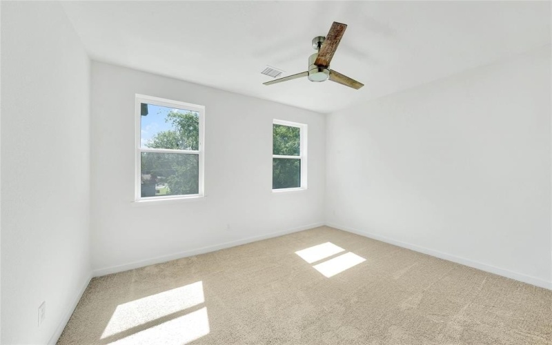 220 E Park Street, Little Elm, TX 75068, 4 Bedrooms Bedrooms, ,3 BathroomsBathrooms,Residential,For Sale,220 E Park Street,20937394