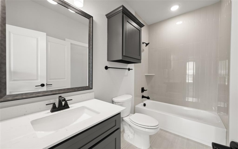329 Lovett Lane, Burleson, TX 76028, 4 Bedrooms Bedrooms, ,3 BathroomsBathrooms,Residential,For Sale,329 Lovett Lane,20937223