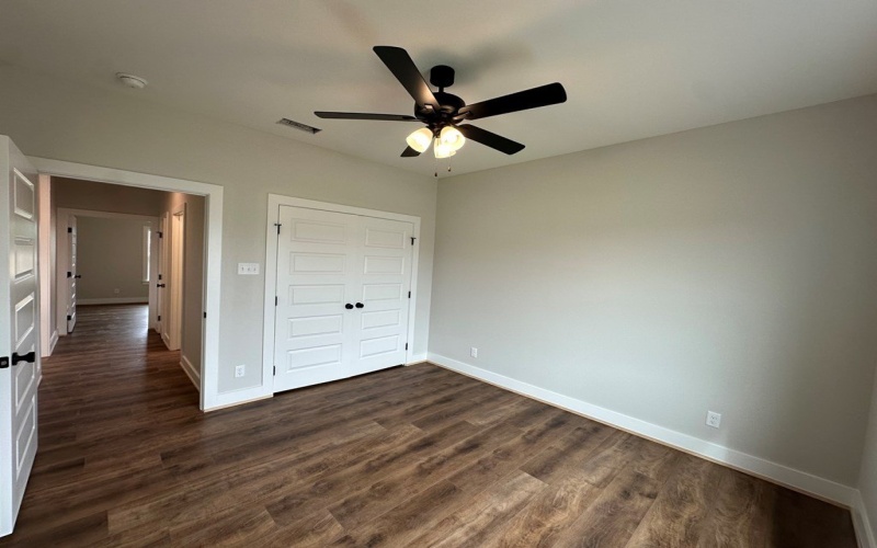 3611 Clearview Dr, San Angelo, TX 76904, 4 Bedrooms Bedrooms, ,3 BathroomsBathrooms,Residential,For Sale,3611 Clearview Dr,127424