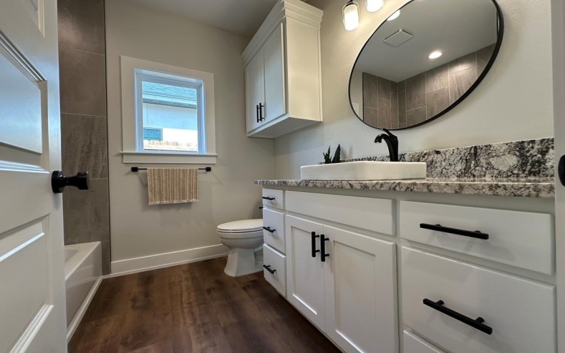 3611 Clearview Dr, San Angelo, TX 76904, 4 Bedrooms Bedrooms, ,3 BathroomsBathrooms,Residential,For Sale,3611 Clearview Dr,127424