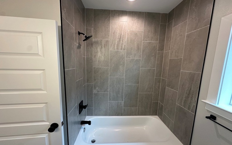 3611 Clearview Dr, San Angelo, TX 76904, 4 Bedrooms Bedrooms, ,3 BathroomsBathrooms,Residential,For Sale,3611 Clearview Dr,127424