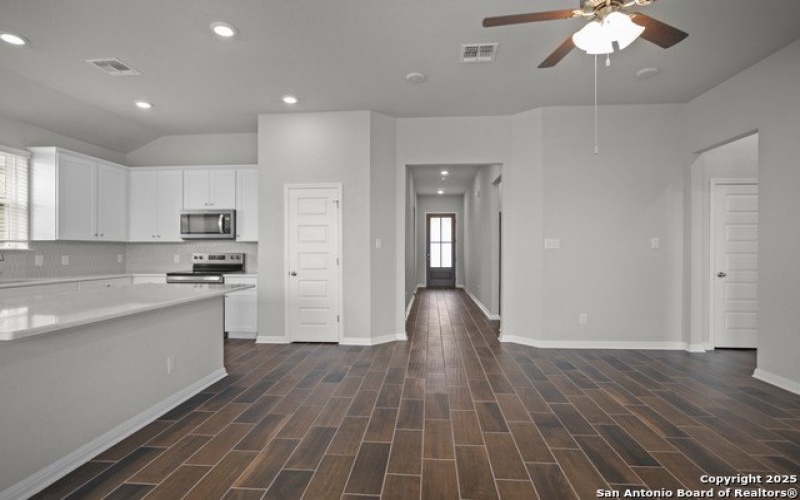139 Red Deer Place, Cibolo, TX 78108, 3 Bedrooms Bedrooms, ,2 BathroomsBathrooms,Residential,For Sale,139 Red Deer Place,1858280