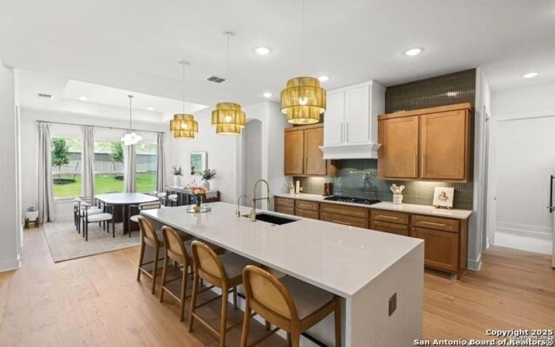 4003 Wood Creek, San Antonio, TX 78257, 5 Habitaciones Habitaciones , ,6 BañosBaños,Residential,En Venta,4003 Wood Creek,1866672