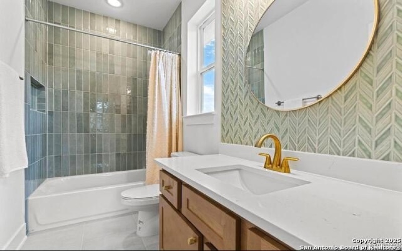 4003 Wood Creek, San Antonio, TX 78257, 5 Habitaciones Habitaciones , ,6 BañosBaños,Residential,En Venta,4003 Wood Creek,1866672