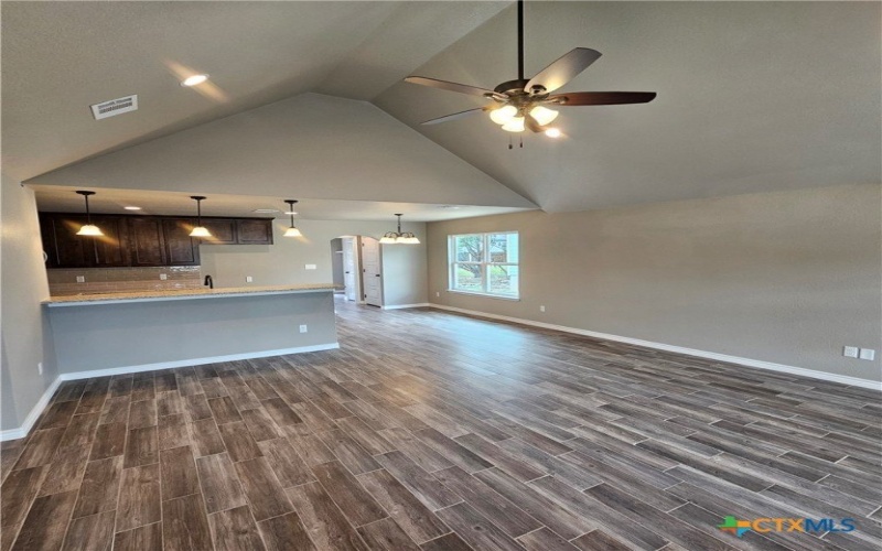 1746 Blueridge Drive, Canyon Lake, TX 78133, 3 Bedrooms Bedrooms, ,2 BathroomsBathrooms,Residential,For Sale,1746 Blueridge Drive,549553