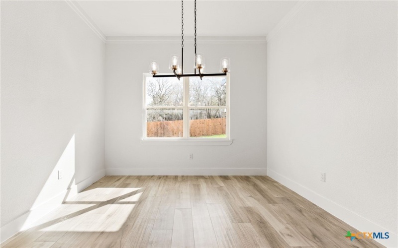 6 E Pima Lane, Belton, TX 76513, 4 Bedrooms Bedrooms, ,2 BathroomsBathrooms,Residential,For Sale,6 E Pima Lane,561832