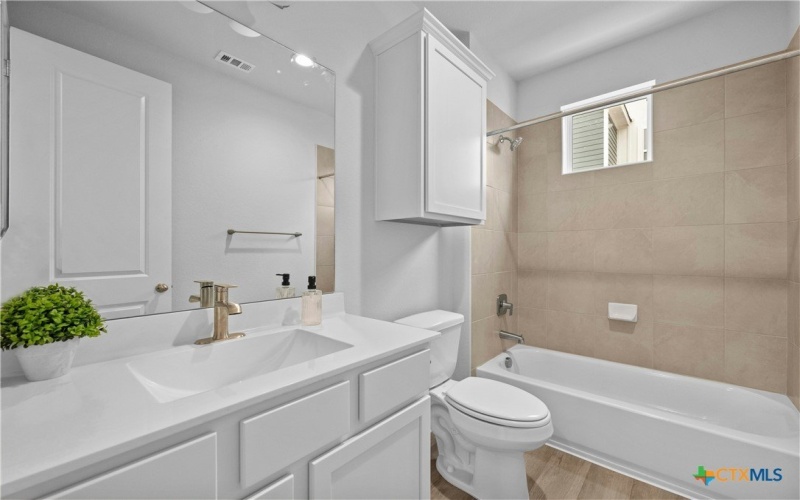 2125 Hofstaat, New Braunfels, TX 78130, 2 Bedrooms Bedrooms, ,1 BathroomBathrooms,Residential,For Sale,2125 Hofstaat,570689
