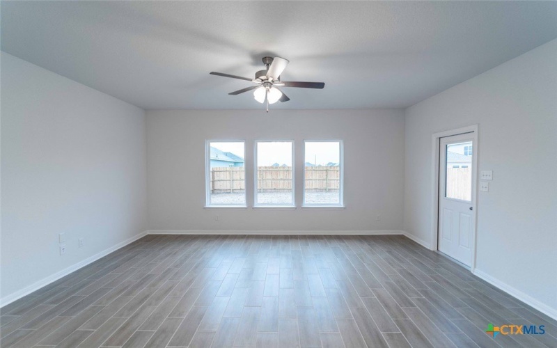 1205 Agnus Grove, Seguin, TX 78155, 4 Habitaciones Habitaciones , ,2 BañosBaños,Residential,En Venta,1205 Agnus Grove,563668