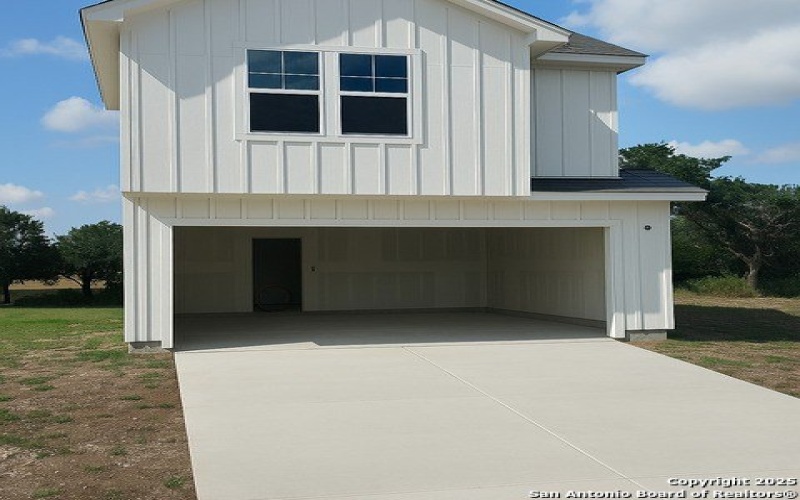 130 Broadview, Spring Branch, TX 78070, 5 Bedrooms Bedrooms, ,2 BathroomsBathrooms,Residential,For Sale,130 Broadview,1865146