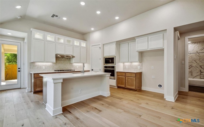 917 Easy Gruene, New Braunfels, TX 78130, 3 Habitaciones Habitaciones , ,2 BañosBaños,Residential,En Venta,917 Easy Gruene,570978