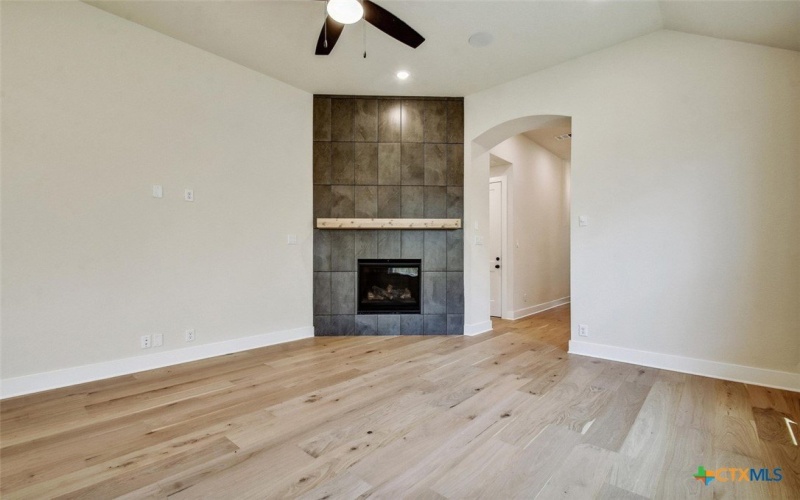 917 Easy Gruene, New Braunfels, TX 78130, 3 Habitaciones Habitaciones , ,2 BañosBaños,Residential,En Venta,917 Easy Gruene,570978