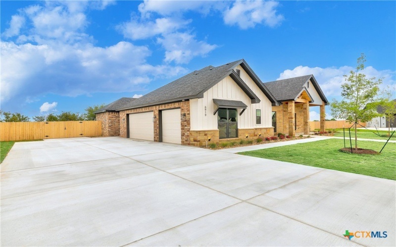 6919 Cherry Laurel, Salado, TX 76571, 4 Bedrooms Bedrooms, ,5 BathroomsBathrooms,Residential,For Sale,6919 Cherry Laurel,578642