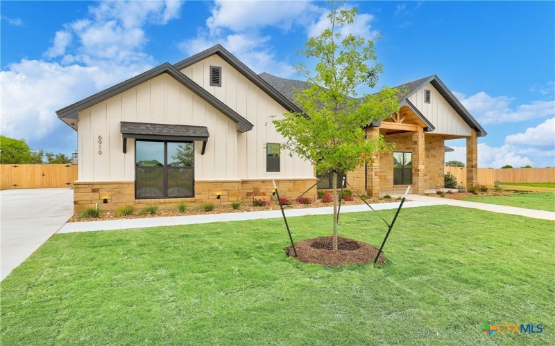 6919 Cherry Laurel, Salado, TX 76571, 4 Bedrooms Bedrooms, ,5 BathroomsBathrooms,Residential,For Sale,6919 Cherry Laurel,578642