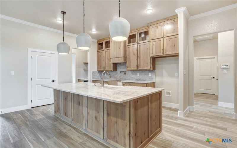 6919 Cherry Laurel, Salado, TX 76571, 4 Bedrooms Bedrooms, ,5 BathroomsBathrooms,Residential,For Sale,6919 Cherry Laurel,578642